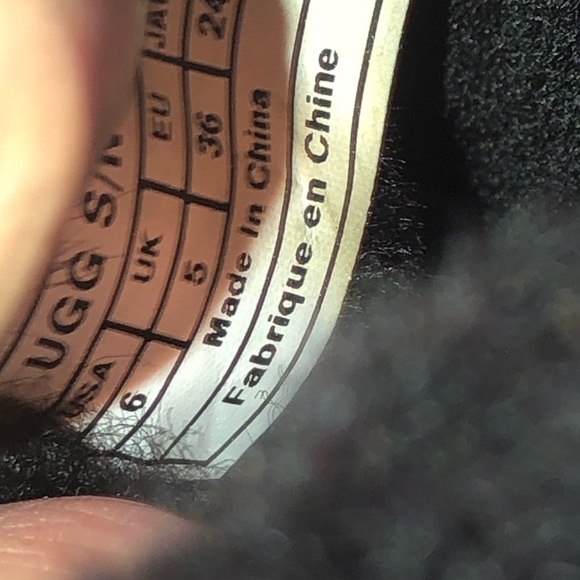 UGG Black Bow.Tie Suede Booties Women’s Size 6 - Picture 6 of 6